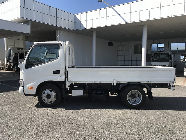 日野 デュトロ 小型 平ボディ 2RG-XZU605M(113100) 7枚目