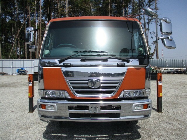UDトラックス（日産） コンドル 中型 平ボディ（クレーン付） BDG-MK37D(9295) 2枚目