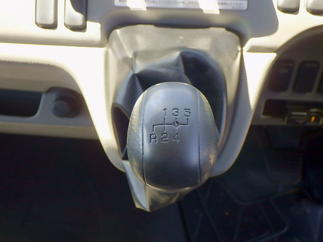 Mitsubishi Fuso canter Small Flat body 2PG-FED90(109180) 14枚目