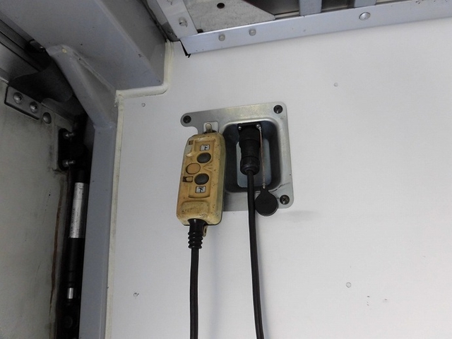 三菱ふそう キャンター 小型 バン TKG-FEB80(8430) 8枚目