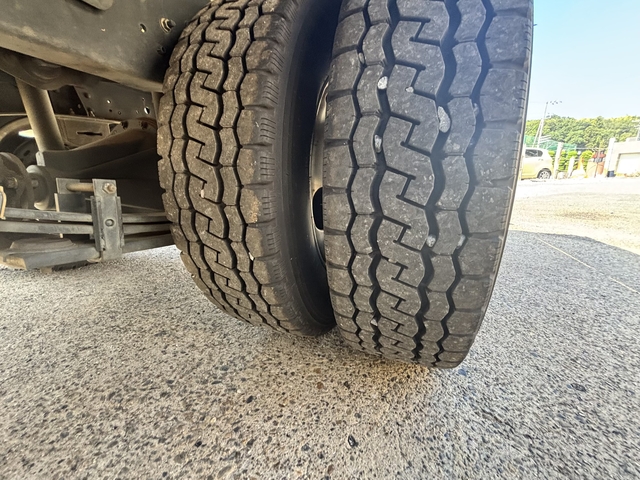 日野 デュトロ 小型 平ボディ TKG-XZC605C(108583) 32枚目