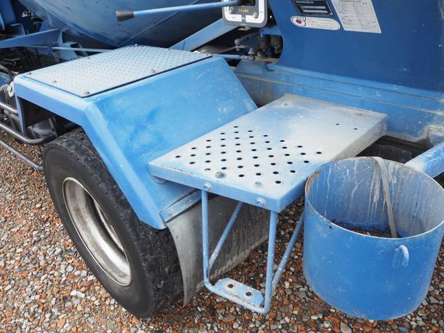 いすゞ フォワード 中型 ミキサー車 *********(107039) 34枚目