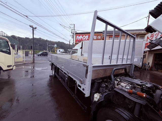 いすゞ エルフ 中型 アルミブロック TPG-NPR85YN(113796) 10枚目