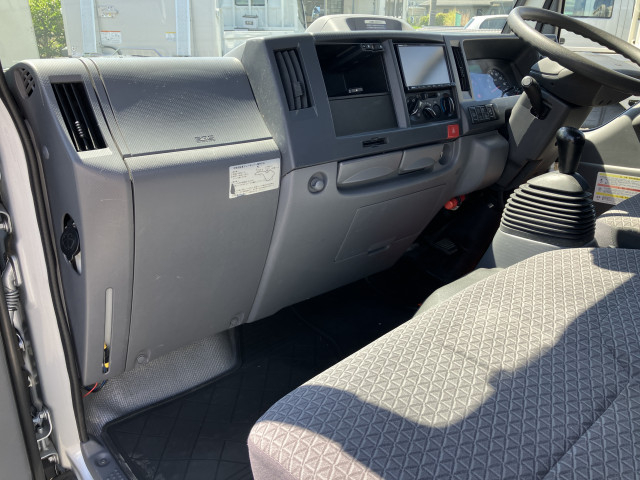 マツダ タイタン 小型 平ボディ 2RG-LHR88A(105413) 21枚目
