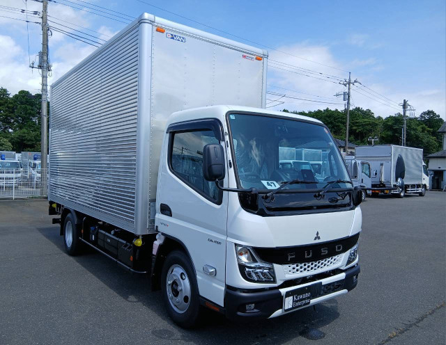 三菱ふそう キャンター 小型 バン 2RG-FEAV0(108460) 3枚目