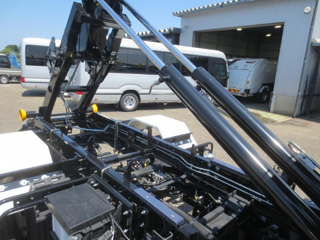 三菱ふそう ファイター 中型 コンテナ専用車 2KG-FK72F(111652) 14枚目