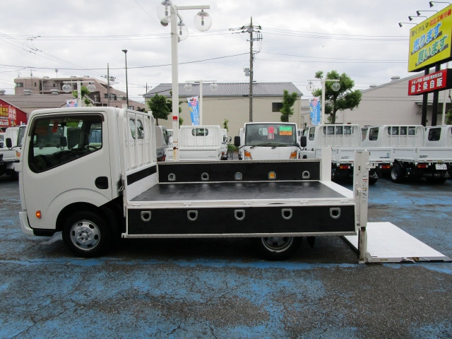 日産自動車 アトラス 小型 平ボディ CBF-SQ2F24(112259) 10枚目
