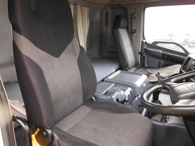 日野 プロフィア 大型 トラクタ KS-SH1EDJG(1486) 19枚目
