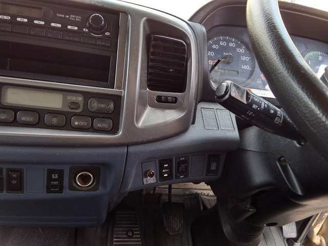 日野 レンジャー 増トン バン ADG-FE7JPWG(11910) 33枚目