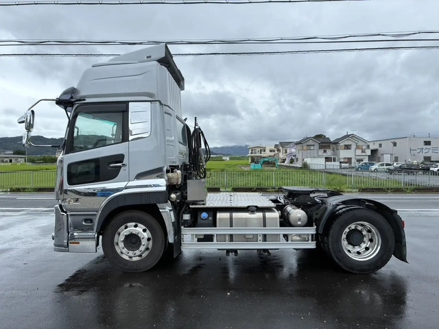 日産自動車 クオン 大型 トラクタ 2PG-GK5AAD(111415) 8枚目