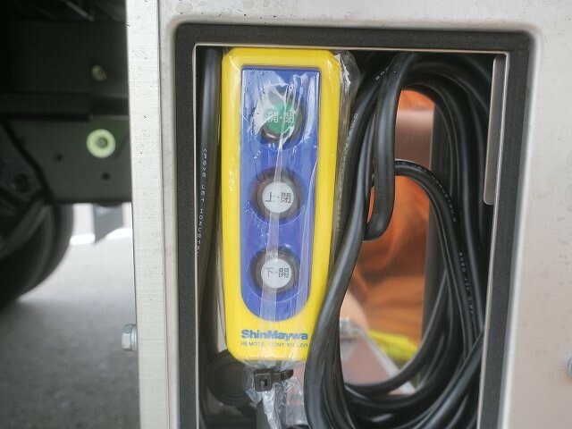日野 デュトロ 小型 バン 2RG-XZU710M(26858) 13枚目