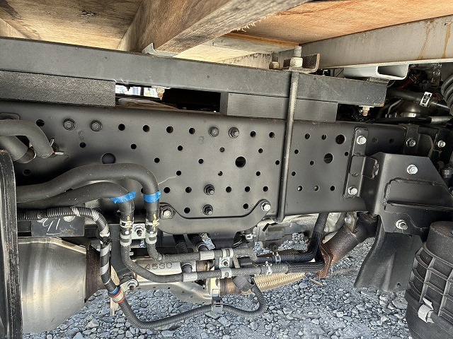 いすゞ エルフ 小型 平ボディ 2RG-NNR88AN(108699) 40枚目
