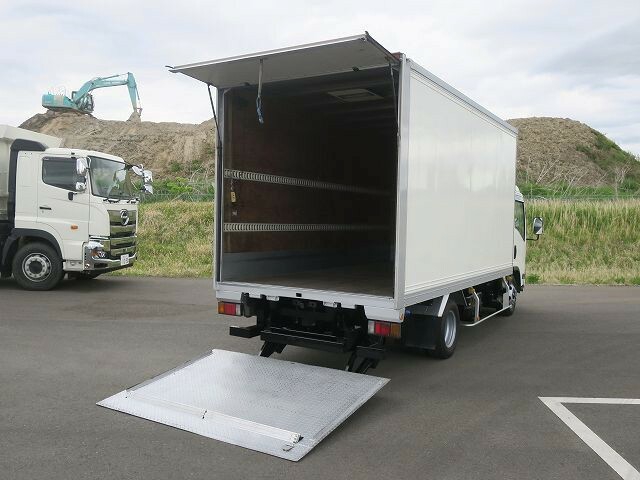 いすゞ エルフ 小型 バン TKG-NPR85AN(30309) 8枚目