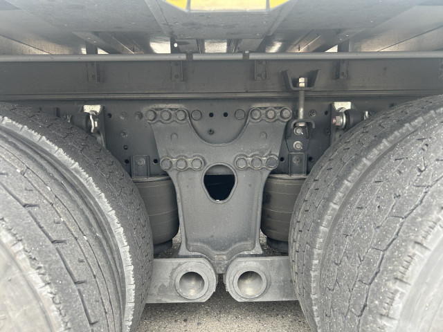 日野 プロフィア 大型 冷蔵冷凍バン 2DG-FW1AHC(106413) 15枚目