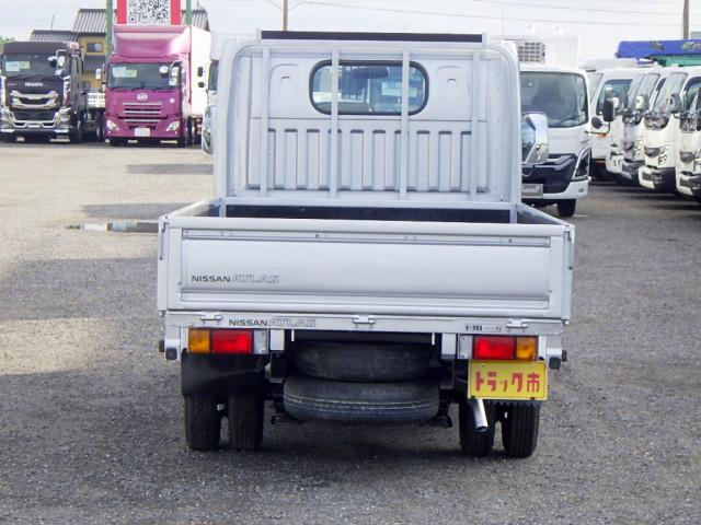 日産自動車 アトラス 小型 平ボディ CBF-SQ2F24(112741) 6枚目
