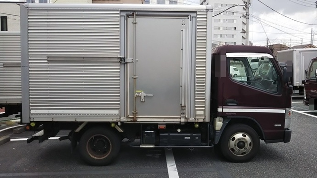 三菱ふそう キャンター 小型 キャブ付きシャーシ SKG-FEA50(3219) 4枚目