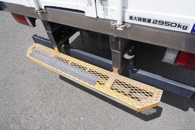 いすゞ エルフ 小型 冷蔵冷凍バン 2RG-NPR88AN(107420) 25枚目