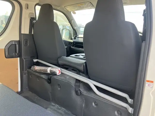 トヨタ ハイエース 小型 特装車・その他 3DF-GDH206K(106518) 14枚目