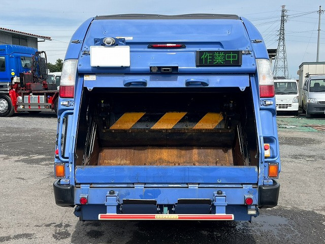 三菱ふそう キャンター 小型 塵芥車（プレス式） 2PG-FEAV0(113129) 10枚目
