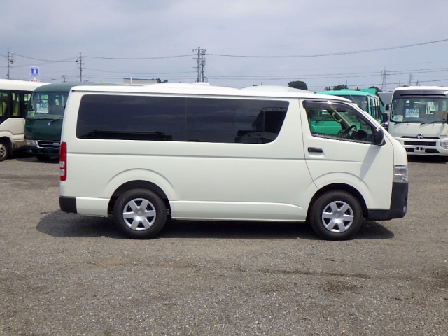 トヨタ レジアスエース 小型 バン CBF-TRH200V(110089) 5枚目