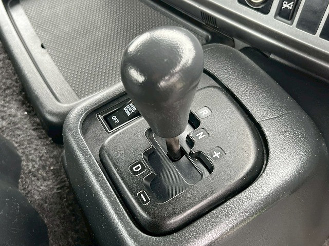 日野 プロフィア 大型 トラクタ LKG-SH1EDAG(109392) 32枚目