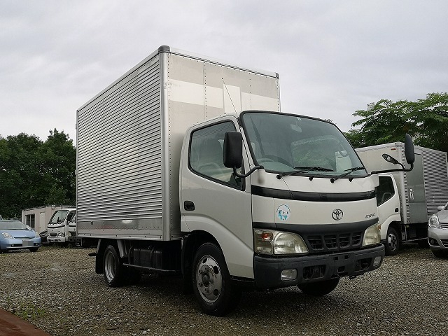 トヨタ ダイナ 小型 バン KK-XZU307(6510) 2枚目