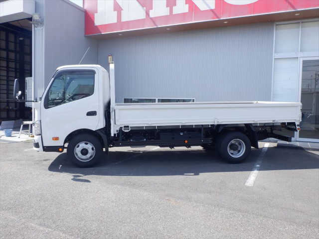 日野 レンジャー 小型 平ボディ 2WG-XZU711M(108565) 3枚目