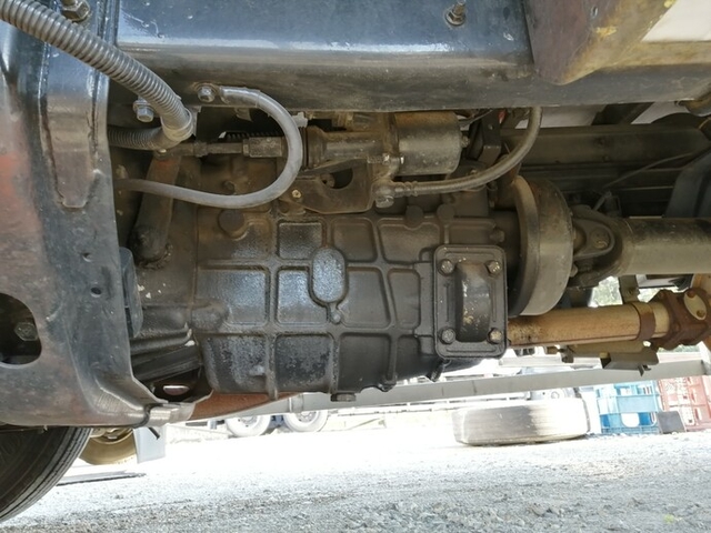 UDトラックス（日産） コンドル 中型 バン KK-MK2IA(5489) 40枚目