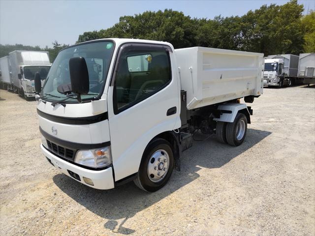 日野 デュトロ 小型 コンテナ専用車 PB-XZU301M(11646) 3枚目