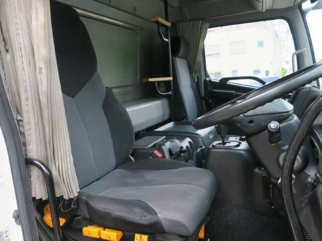 日野 プロフィア 大型 冷蔵冷凍バン LKG-FW1AXBG(27502) 13枚目