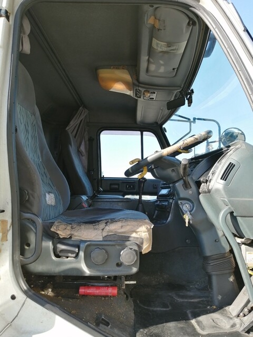 UDトラックス（日産） ビッグサム 大型 ウィング KL-CD48B(4826) 61枚目