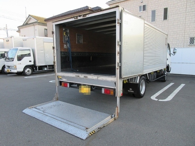 トヨタ ダイナ 小型 バン PB-XZU414(6608) 5枚目