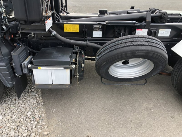 三菱ふそう キャンター 小型 コンテナ専用車 2RG-FBAV0(113654) 41枚目