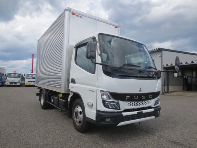 三菱ふそう キャンター 小型 バン 2RG-FEA20(87526) 2枚目