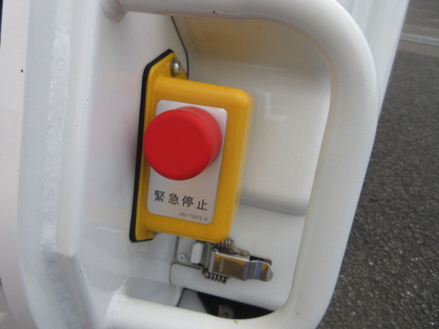 三菱ふそう キャンター 小型 塵芥車（プレス式） 2RG-FEAV0(90892) 47枚目