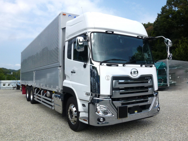 UDトラックス（日産） クオン 大型 ウィング 2RG-CD5FA(112318) 3枚目