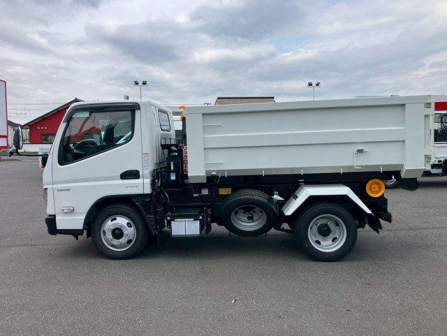 三菱ふそう キャンター 小型 コンテナ専用車 2RG-FBAV0(106563) 20枚目