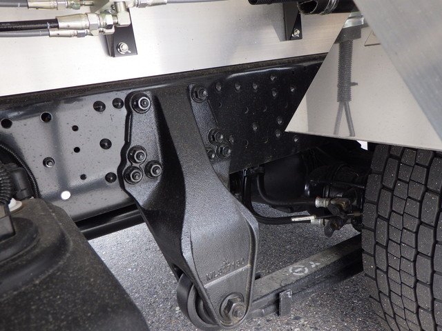 三菱ふそう - 中型 ウィング 2KG-FK65F(107718) 9枚目