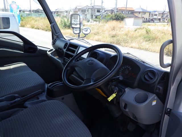 Toyota toyoace Small Flat body TKG-XZC710(109593) 6枚目