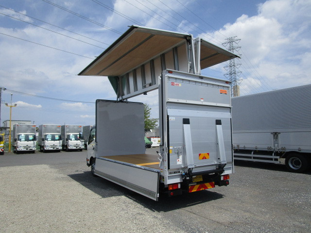 日野 デュトロ 小型 ウィング 2WG-XZU713M(113697) 3枚目