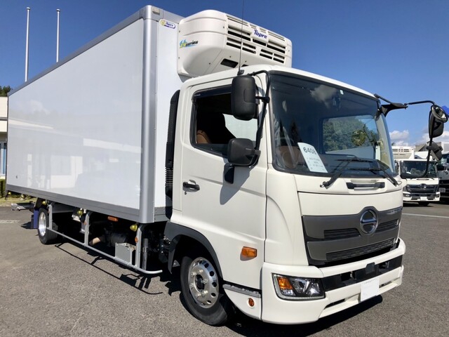 日野 レンジャー 中型 冷蔵冷凍バン 2KG-FC2ABA(57321) 3枚目