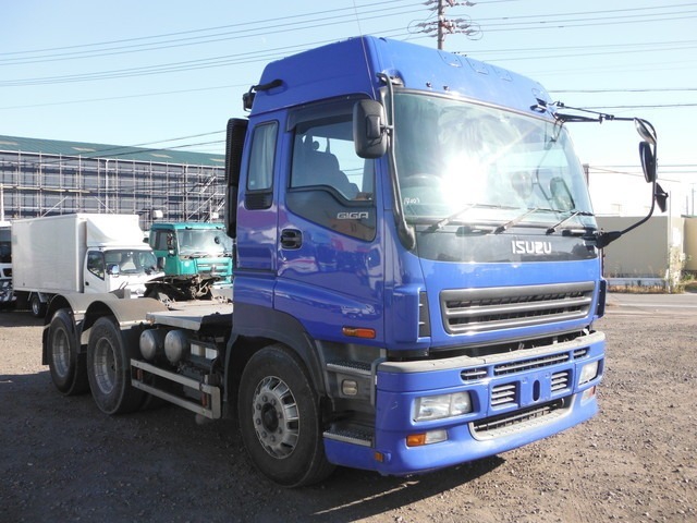いすゞ ギガ 大型 トラクタ PJ-EXZ52J6(3438) 1枚目