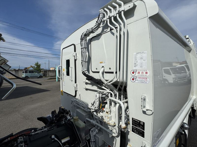 三菱ふそう キャンター 小型 塵芥車（プレス式） 2RG-FEAV0(107165) 16枚目