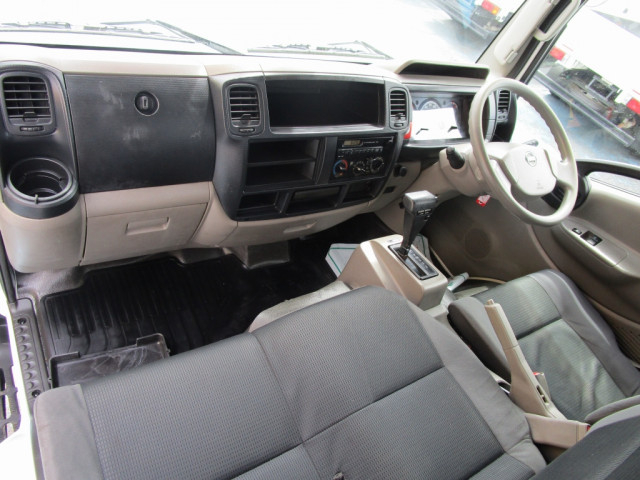 日産自動車 アトラス 小型 バン CBF-SQ2F24(109814) 31枚目