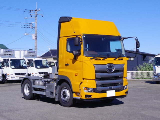 日野 プロフィア 大型 トラクタ 2DG-SH1EDGG(112746) 2枚目