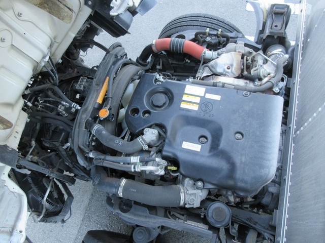 いすゞ エルフ 小型 バン TKG-NLR85AN(5847) 16枚目