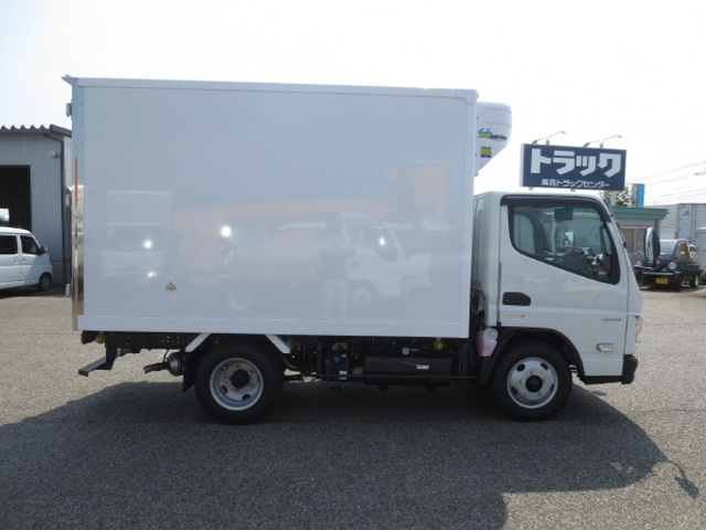 三菱ふそう キャンター 小型 冷蔵冷凍バン 2RG-FBAV0(88181) 8枚目