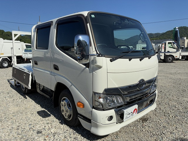 トヨタ ダイナ 小型 Wキャブ 2RG-XZU605(110239) 10枚目