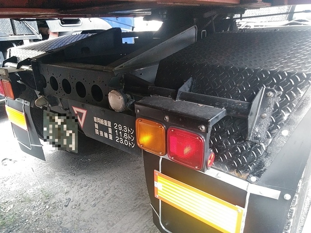 いすゞ ギガ 大型 トラクタ KL-EXZ52J3(3212) 4枚目