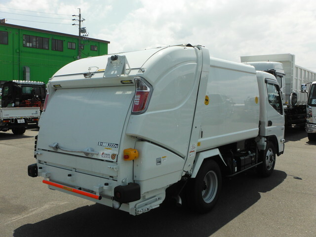 三菱ふそう キャンター 小型 塵芥車（プレス式） 2RG-FEAV0(34796) 4枚目